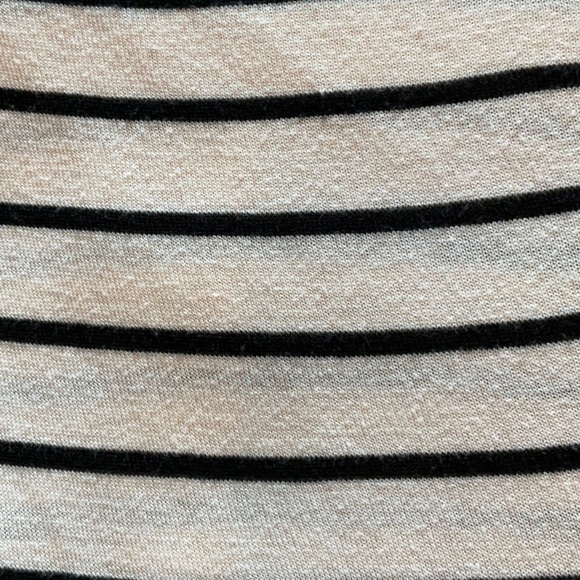 H&M Off the Shoulder Striped Top - XS (fits larger) - Picture 5 of 6